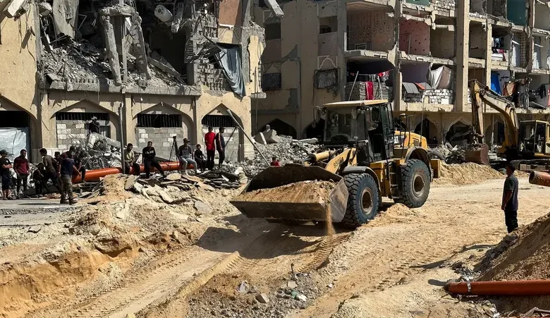 هيئة البث الإسرائيلية إسرائيل تبحث عن جثث الرهائن وتضغط على حماس