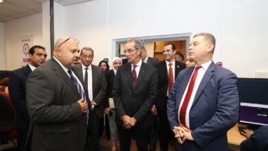 وزير الاتصالات يتفقد شركات تكنولوجيا معلومات وريادة أعمال بصعيد مصر 