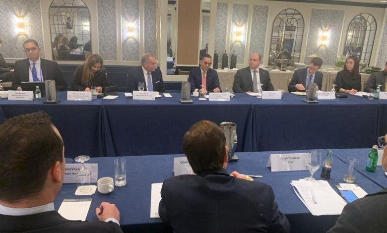 وزير الاستثمار االمصري  يؤكد من واشنطن استمرار الإصلاح وتعزيز الثقة الدولية 