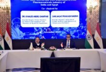 مصر والهند تبحثان التعاون الصحي والصناعات الدوائية المشتركة 