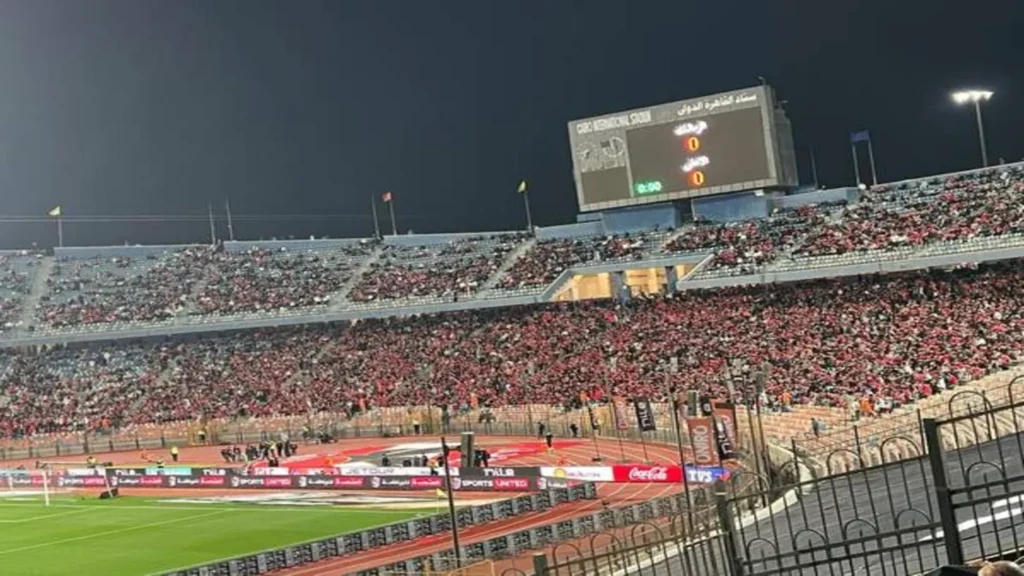 الأهلي والزمالك فى سوبر تاريخي الليلة على أرض الإمارات