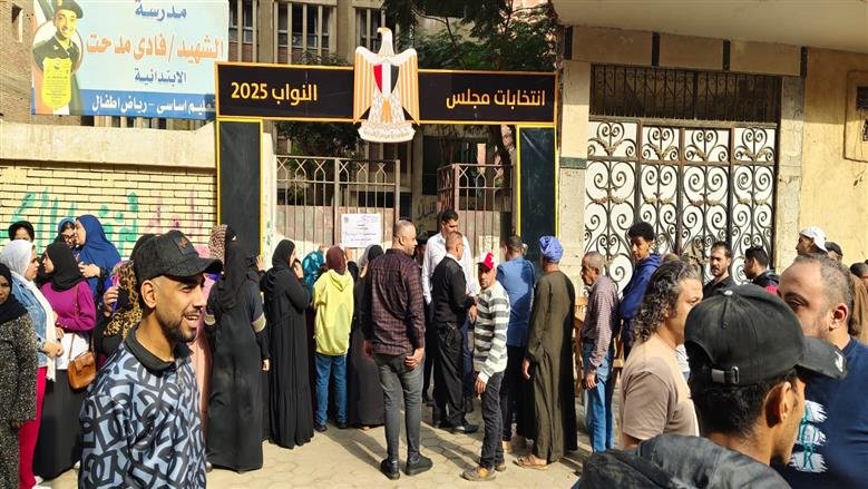 اجتماعات عاجلة للأحزاب بعد أحكام إلغاء وإعادة الانتخابات بعدة دوائر