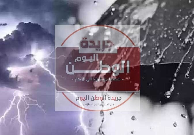 البرق والأمطار الرعدية تضيئان سماء الإسكندرية مع نوة الصليبية