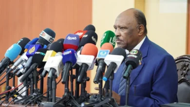 ارتباك سياسي سوداني يتفاقم مع تناقضات تصريحات البرهان والوزراء