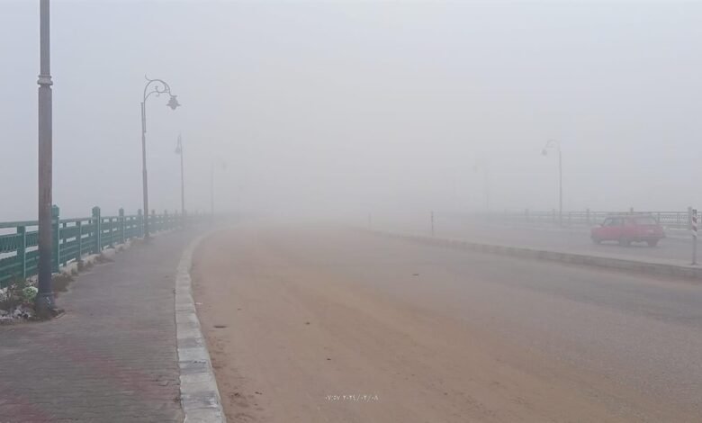 ارتفاع الحرارة وشبورة كثيفة صباحاً وتحذيرات الأرصاد من طقس اليوم الخميس