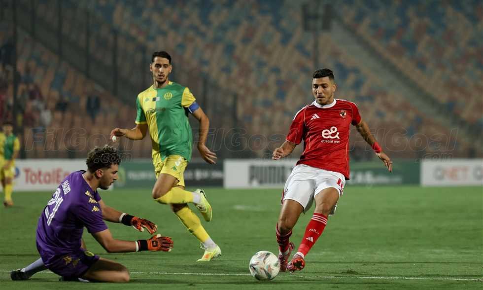 الأهلي يمطر شباك شبيبة القبائل برباعية قوية علي استاد القاهرة