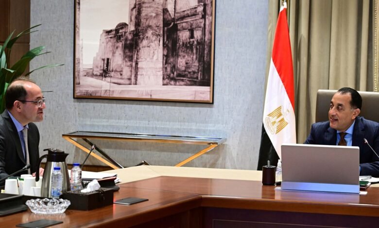 الدكتور مصطفي مدبولي يتابع ملفات المالية مع وزيرها ويستعرض الأداء الاقتصادي