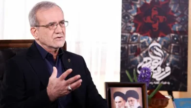 الرئيس الإيراني بزشكيان لا يمكننا الحكم والشعب يعاني الجوع