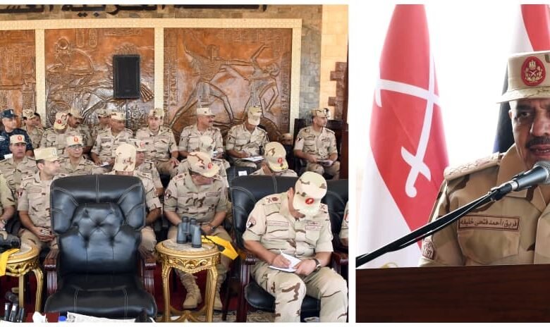 الفريق أول عبد المجيد صقر وزير الدفاع يؤكد جاهزية القوات المسلحة بنظم قتالية حديثة قوية