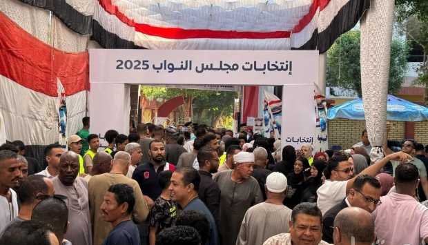 المصريون يبعثون رسالة وطنية بمشاركتهم الكثيفة في انتخابات مجلس النواب 2025