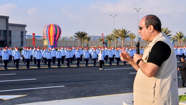 بقلم حسن النجار الرئيس السيسي يرسخ مبدأ الكفاءة وتكافؤ الفرص داخل الأكاديمية العسكرية