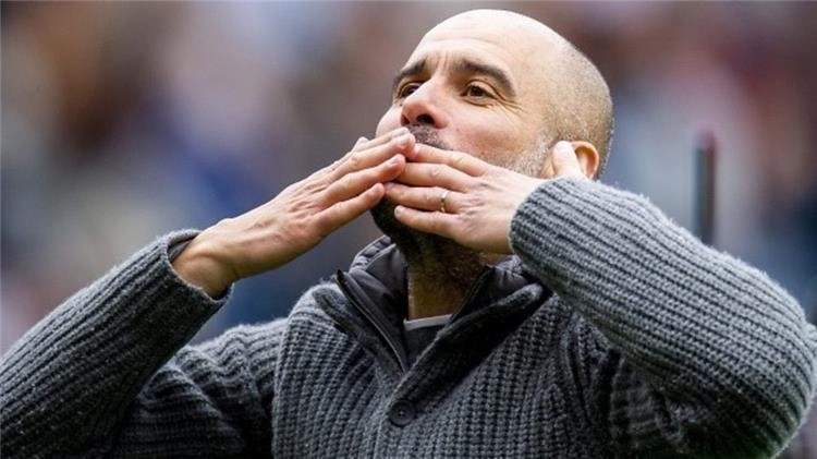 جوارديولا المدير الفني لمانشستر سيتي