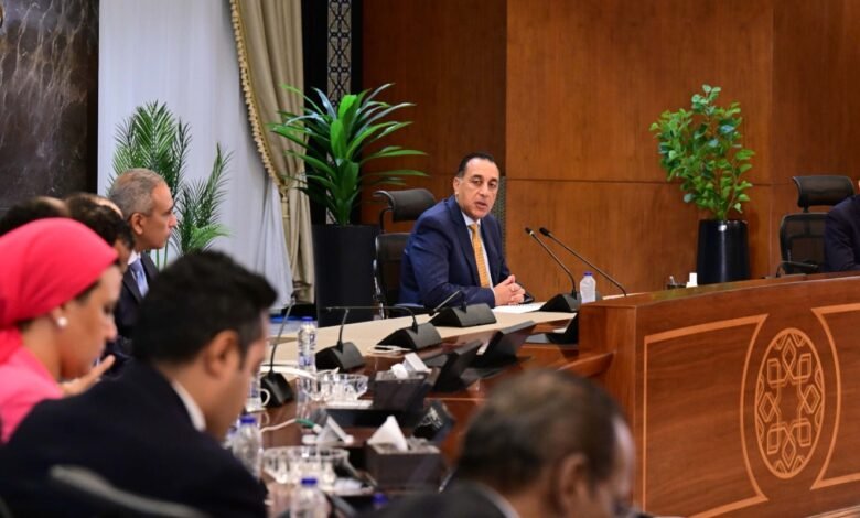 رئيس الوزراء مصر أصبحت مركزاً عالمياً لصناعة السيارات والضفائر الكهربائية 