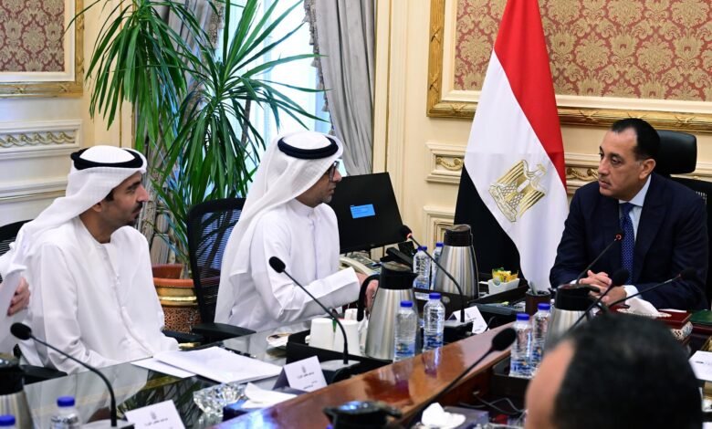 رئيس الوزراء يتابع تنفيذ مشروع مدينة رأس الحكمة بالساحل الشمالي 