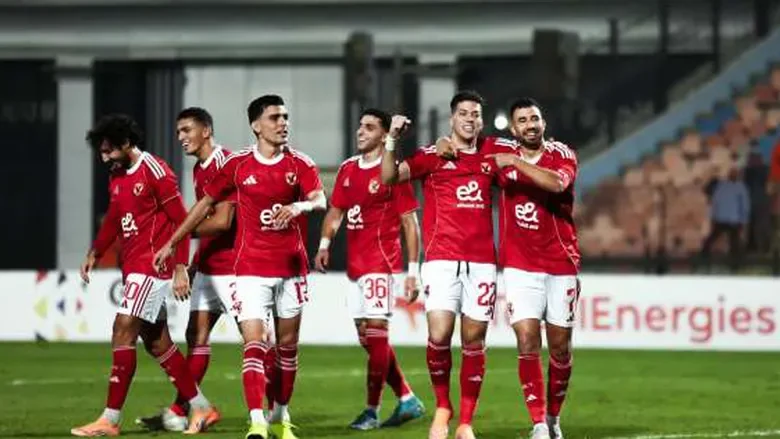 طبيب الأهلي يكشف تفاصيل إصابات خمسة لاعبين أمام الجيش الملكي