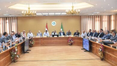 محافظ الشرقية يبحث دعم المستثمرين وتوسيع المشروعات الإنتاجية 