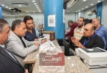 محافظ الشرقية يتابع العمل بالمركز التكنولوجي بالقنايات ويستمع للمواطنين