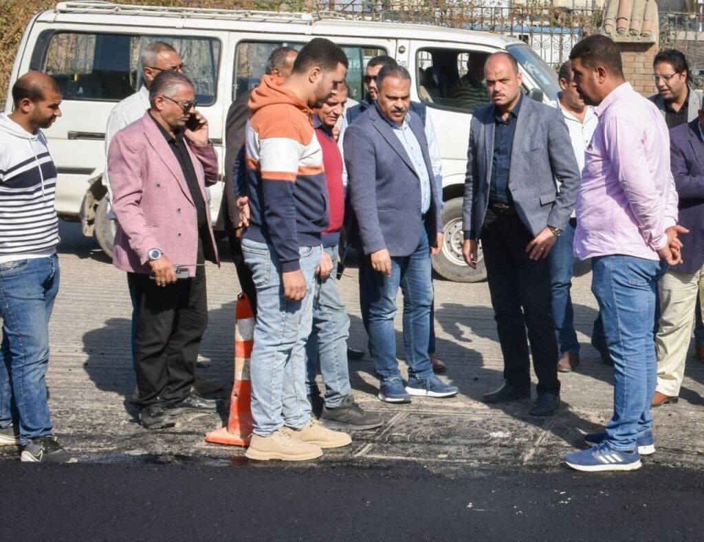 محافظ الشرقية يتابع رصف شارع سعد زغلول بمدينة الزقازيق