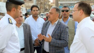 محافظ الشرقية يقود حملة موسعة لإزالة الإشغالات وتجميل مدينة الزقازيق 