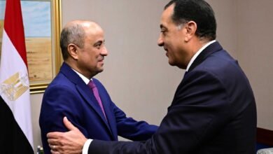 مدبولي يلتقي نظيره اليمني في بالعاصمة القطرية الدوحة مؤكداً دعم مصر لليمن 