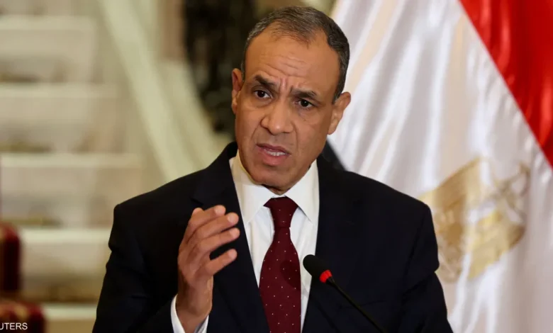 مصر تتابع أوضاع جاليتها في مالي بعد اختطاف ثلاثة مواطنين