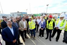 وزير الإسكان يتابع تنفيذ أبراج الداون تاون وكوبري C19 بالعلمين الجديدة