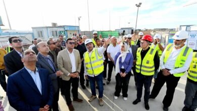 وزير الإسكان يتابع تنفيذ أبراج الداون تاون وكوبري C19 بالعلمين الجديدة