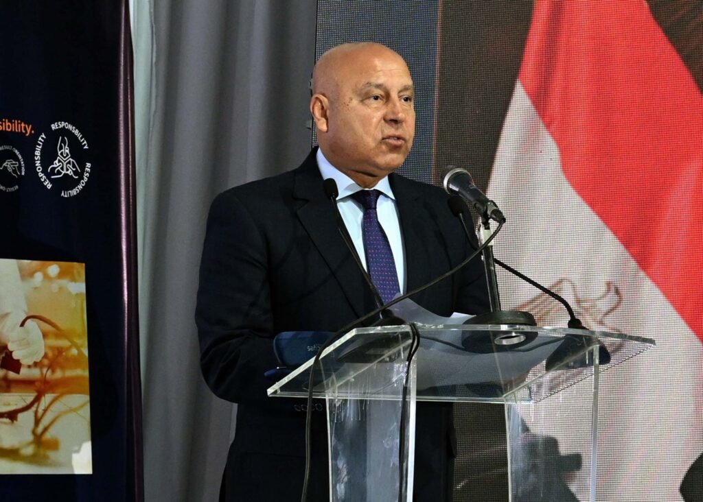 مدبولي يفتتح مصنع ليوني العالمية لضفائر السيارات بمدينة بدر