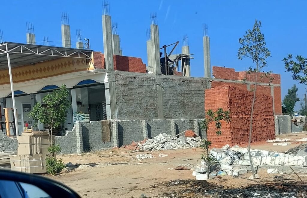 مباني مخالفة علي الاراضى الزراعية 