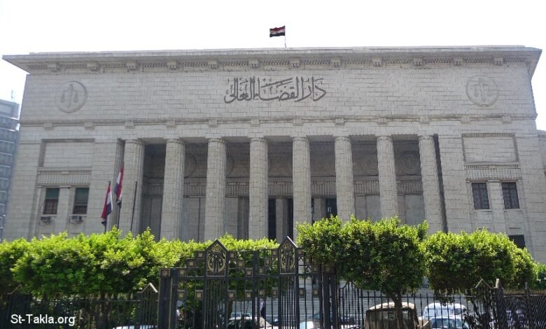 زوج يطالب بفسخ الزواج بعد كشف سر زوجته المخفي عام كامل