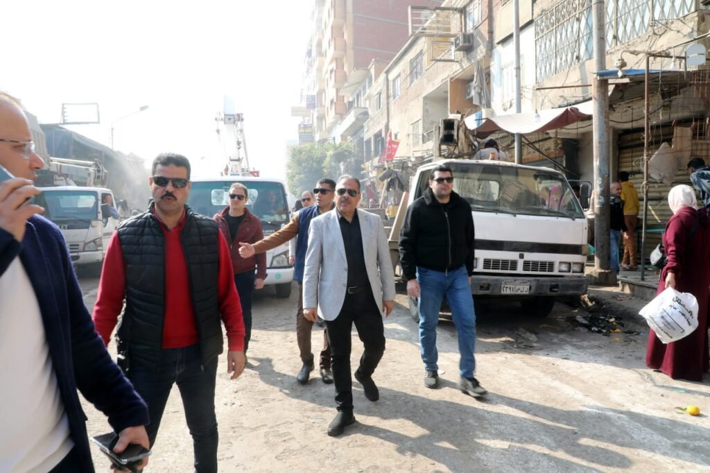 محافظ الشرقية يقود حملة مكبرة لإزالة الإشغالات بمدينة الزقازيق