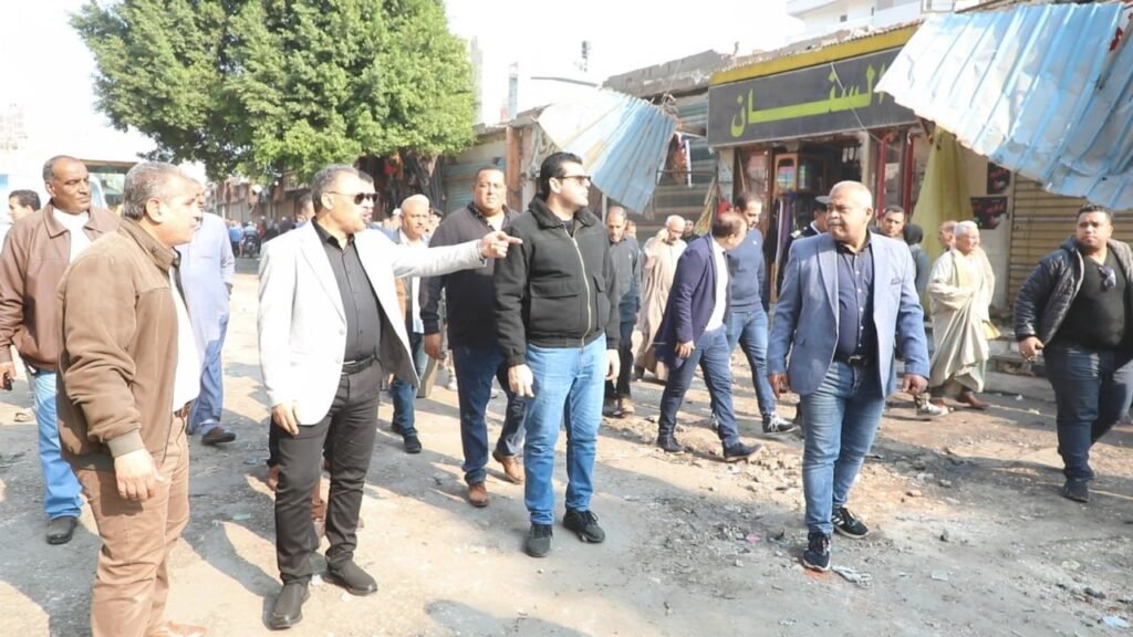 محافظ الشرقية يقود حملة مكبرة لإزالة الإشغالات بمدينة الزقازيق