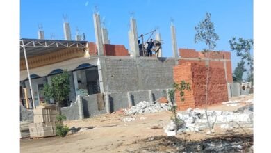 محافظ الشرقية يواجه شكاوى مخالفات في قرية الصالحية القديمة بفاقوس