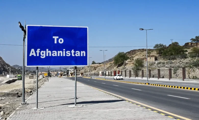 مقتل 4 اشخاص بتبادل إطلاق نار حدودي أفغاني باكستاني