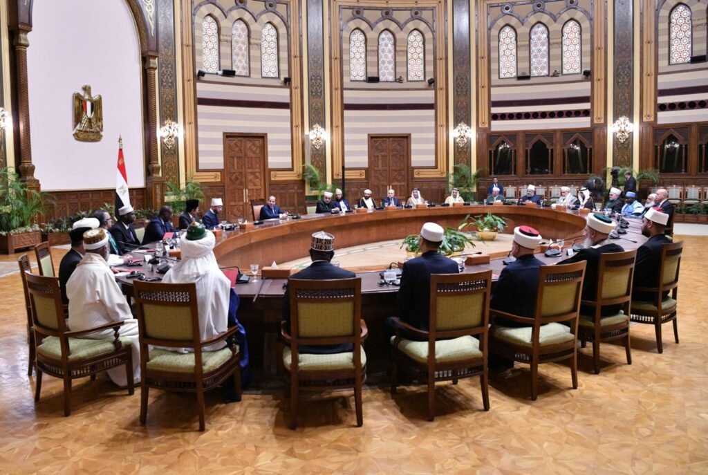 الرئيس السيسي يستقبل علماء الإسلام في المؤتمر الدولي السادس والثلاثين للشؤون الإسلامية