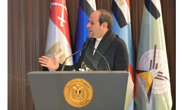 السيسي لطلبة الأكاديمية العسكرية: مصر مستنياكم عشان تاخدوا بإيديها وتطلع لقدام