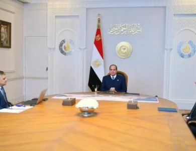 السيسي يتابع تعافي الملاحة بقناة السويس ويوجه بتعزيز الأسطول البحري وتوطين الصناعة