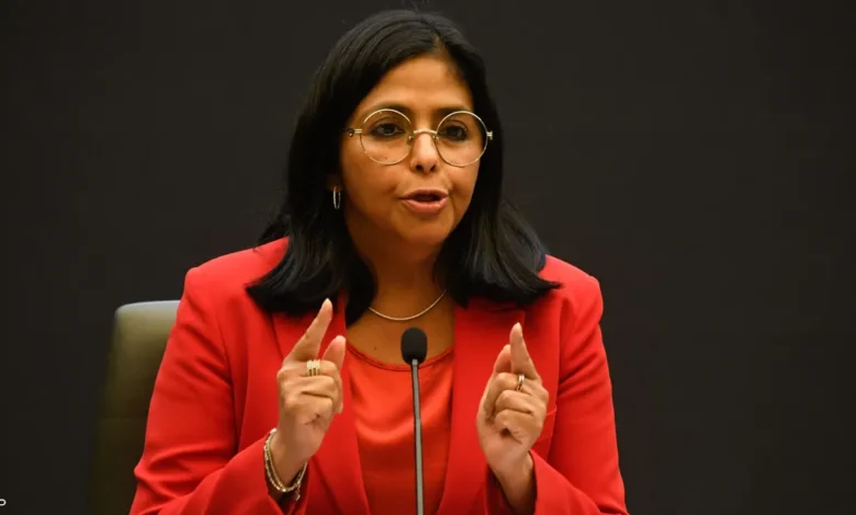 ترامب يهدد نائبة رئيس فنزويلا بدفع ثمن باهظ إذا لم تتعاون