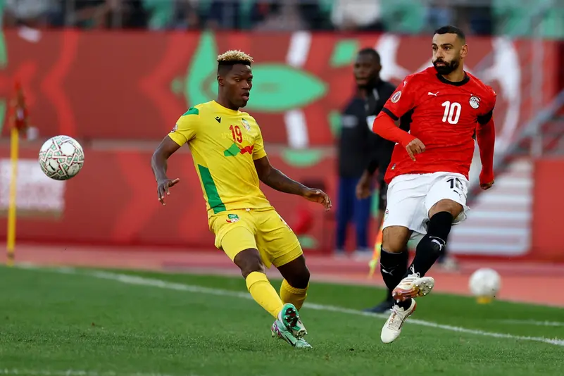 صلاح يتفوق على حسام حسن ويقترب من عرش الشاذلي في أمم أفريقيا