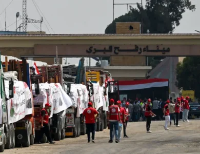 ضغوط أمريكية متصاعدة لفتح معبر رفح وانقسام إسرائيلي حول التفتيش والمرحلة الثانية