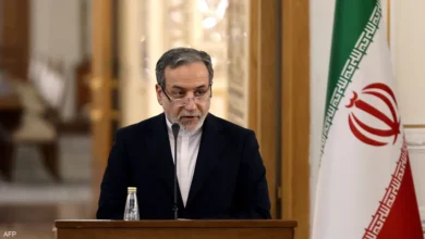 عراقجي إيران مستعدة للحرب وللحوار.. وواشنطن تتدخل في شؤوننا الداخلية