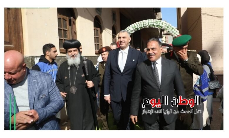 محافظ الشرقية يزور مطرانية فاقوس ويؤكد وحدة النسيج الوطني المصري