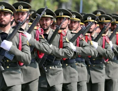 مسؤول إيراني كبير جيشنا مستعد للأسوأ وسنتعامل مع أي هجوم بحرب شاملة