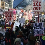 مينيابوليس تشتعل بعد مقتل محتج وترامب يتهم الحاكم بالتحريض