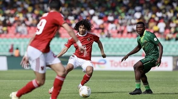 تعادل مثير بين الأهلي ويانج أفريكانز بهدف لكل فريق في دوري الأبطال
