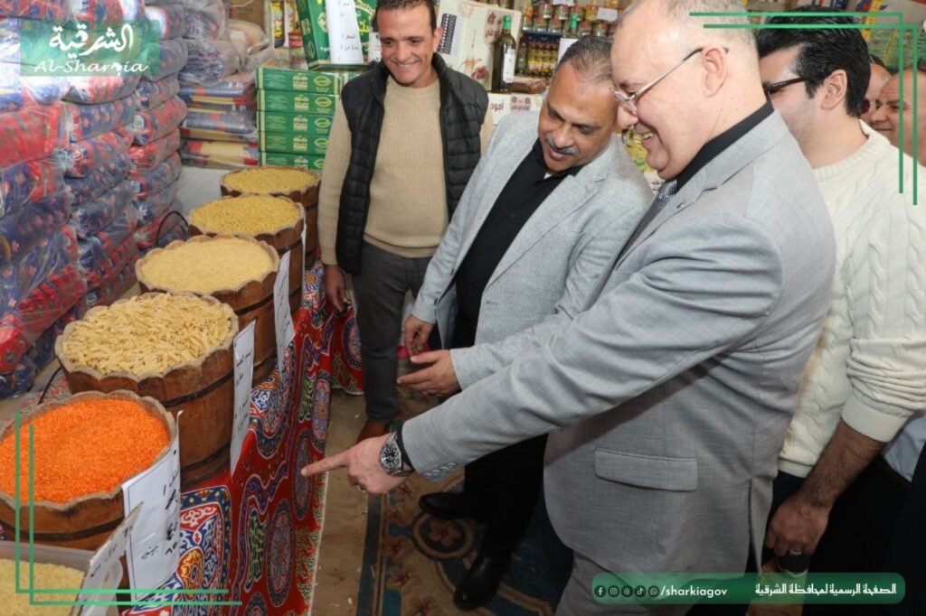 محافظ الشرقية يفتتح معرض «أهلاً رمضان» بأولاد صقر بأسعار مخفضة 30%