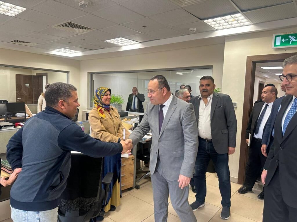 وزير التعليم العالي يتفقد مقر الوزارة بالعاصمة الجديدة لمتابعة انتظام العمل