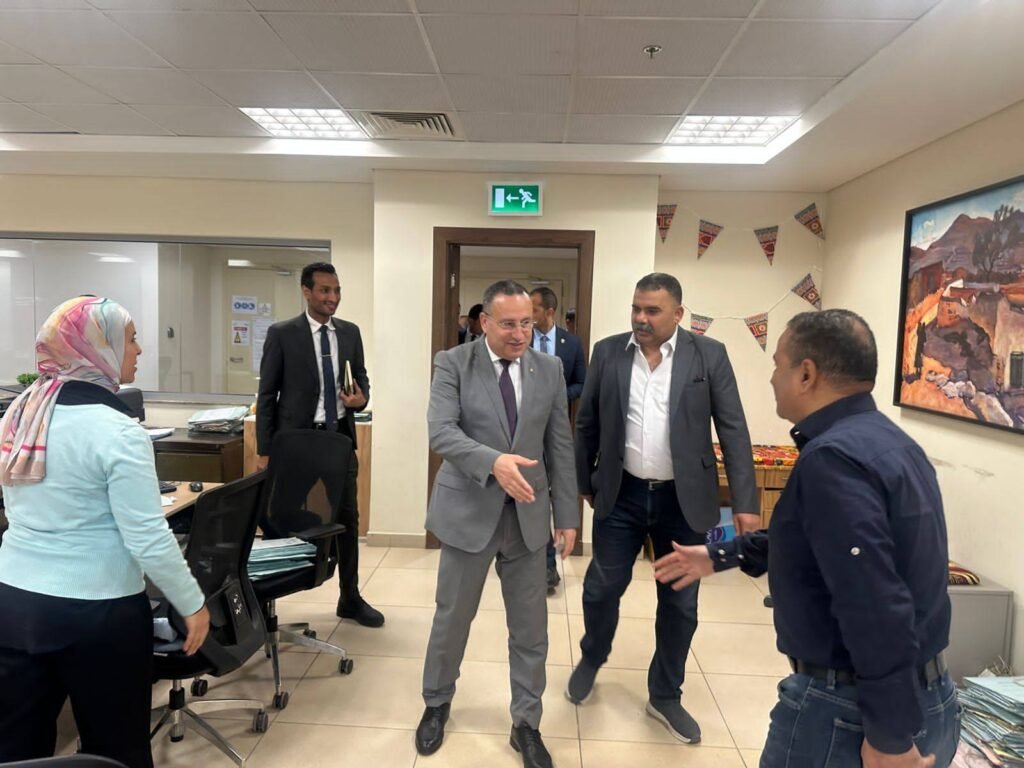 وزير التعليم العالي يتفقد مقر الوزارة بالعاصمة الجديدة لمتابعة انتظام العمل