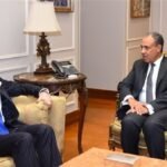 وزير الخارجية يبحث مع كبير مستشاري ترامب تطورات الأزمة في السودان