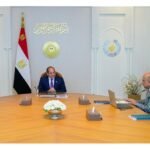 الرئيس السيسي يتابع مع وزير الكهرباء خطة تأمين الكهرباء الصيف المقبل وتوسع الطاقة المتجددة